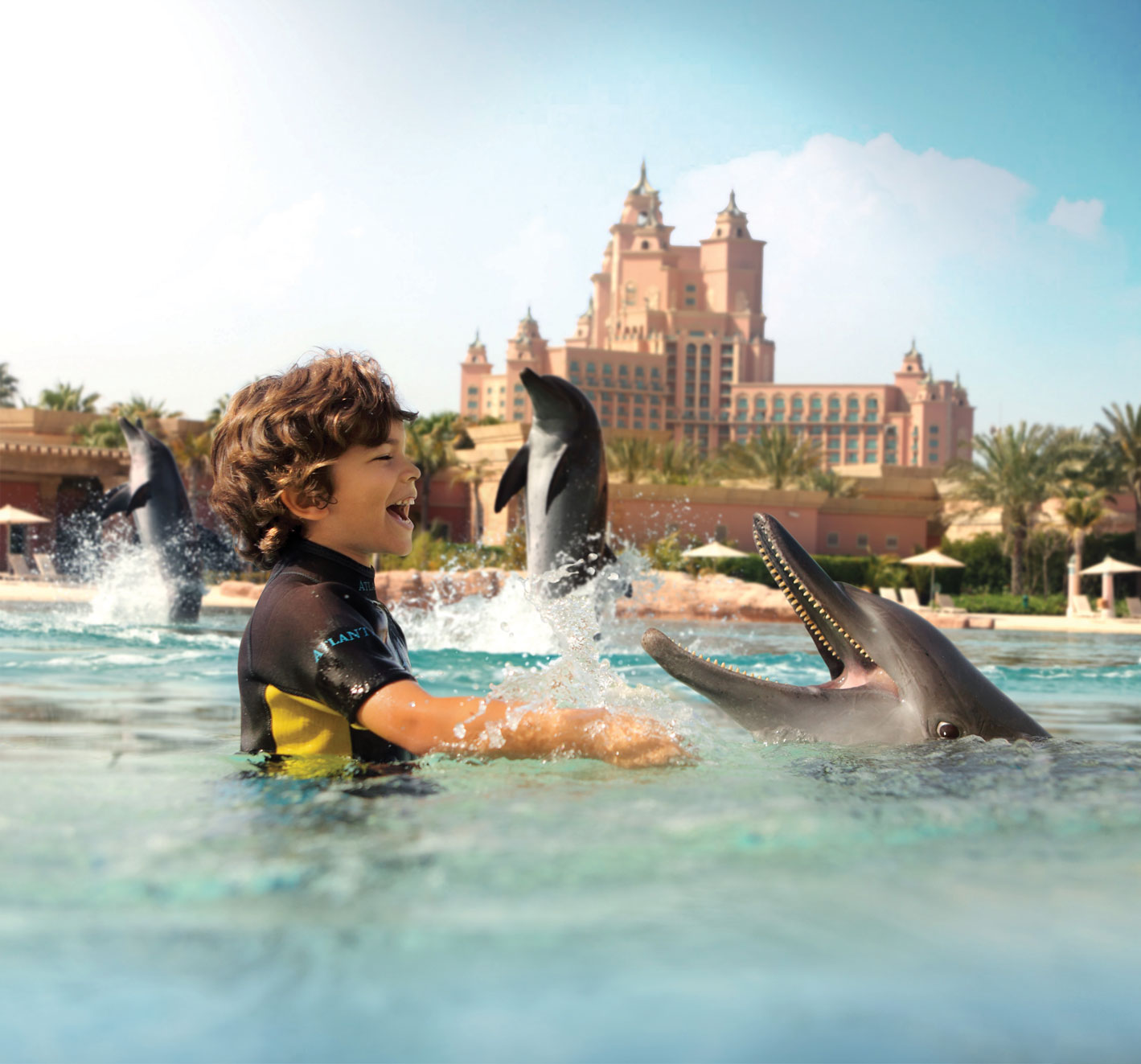 Swimming with Dolphins – Dolphin Bay Atlantis(DOLPHIN ENCOUNTER)